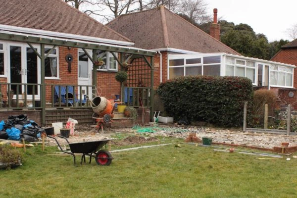 Understand the importance of boundary walls South Hayling contact Jason edworthy party wall surveyors today!